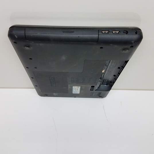 HP 2000 15in Laptop AMD E-350 CPU 3GB RAM 320GB HDD image number 4