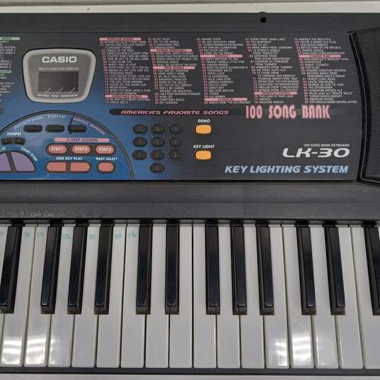 Casio Electronic Key Lighting System Keyboard LK-30 image number 2