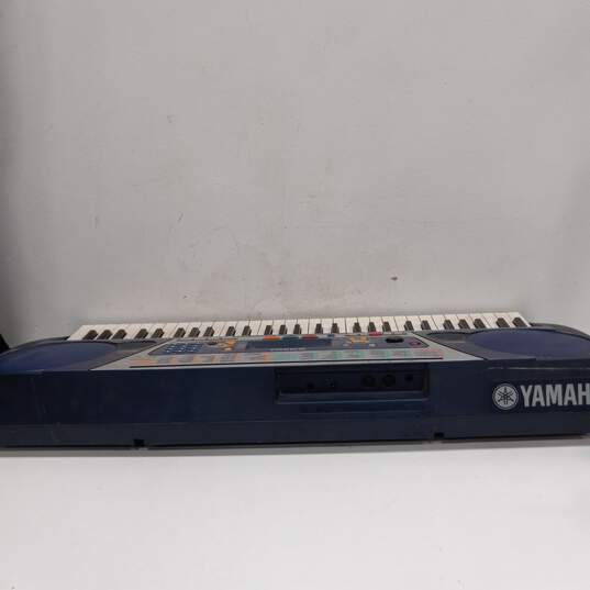 YAMAHA PSR-262 ELECTRIC PIANO image number 4