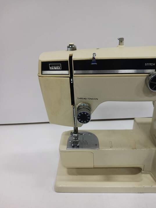 Montgomery Ward Sewing Machine Model YM-40-8 image number 2