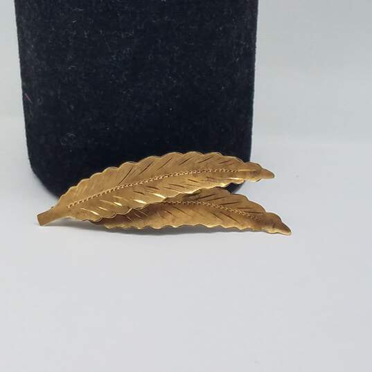 14k Gold Leaf Brooch 3.9g image number 1