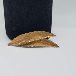 14k Gold Leaf Brooch 3.9g
