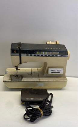 Athena 2000 Sewing Machine