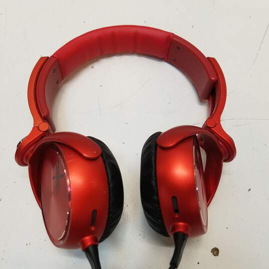 Bundle of 2 Assorted Gaming Headsets image number 3