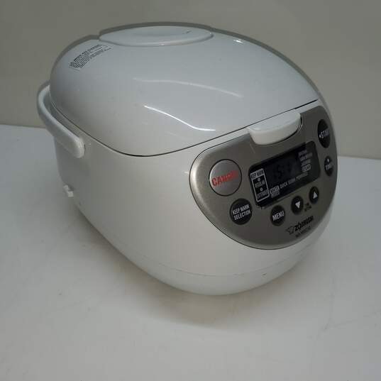 Untested Zojirushi Electric Rice Cooker & Warmer P/R image number 1