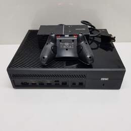 Microsoft Xbox One 500GB Black Console with Controller #3 alternative image
