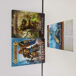 Bundle of 2 Assorted Warhammer Age of Sigmar Hardcover Game Guide Books