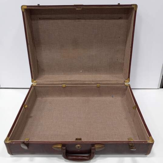 Vintage Full-Size Suitcase image number 1
