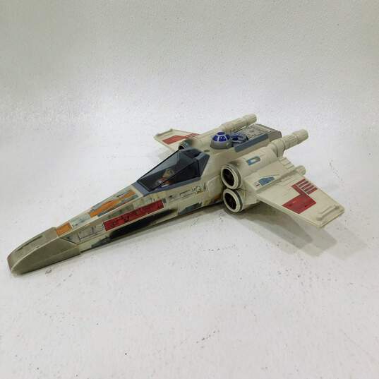 Star Wars Electronic X-Wing Fighter POTF2 Power Of The Force With Pilot image number 1