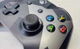 Microsoft Xbox One controller - Covert Forces alternative image