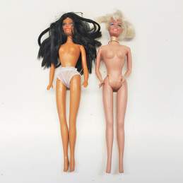 Bundle of 8 Assorted Unbranded  Play Dolls alternative image