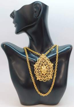 Vintage Crown Trifari Gold Tone Pendant On Double Strand Necklace 72.3g