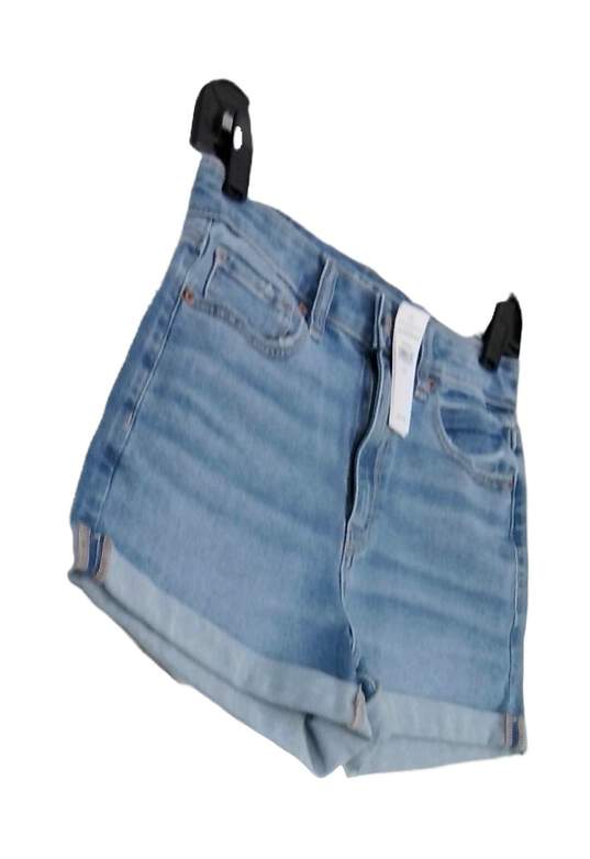 NWT American Eagle Outfitters Women's Blue Medium Wash Denim Mom Shorts Size 2 image number 2