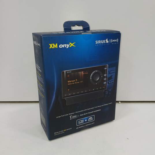 XM Onyx Sirius XM Satellite Radio Onyx Vehicle Model XDNX1V1B Kit NEW In Box image number 1