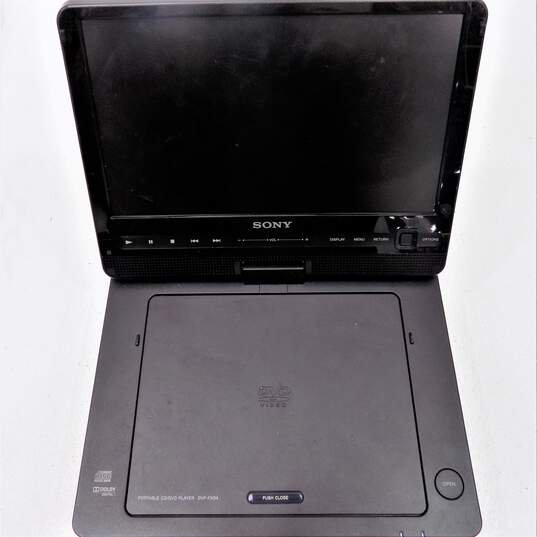 Sony DVP-FX94 Portable DVD Player W/ Case image number 2