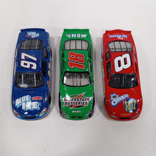 Bundle of 3 Assorted Action NASCAR Toy Cars image number 4
