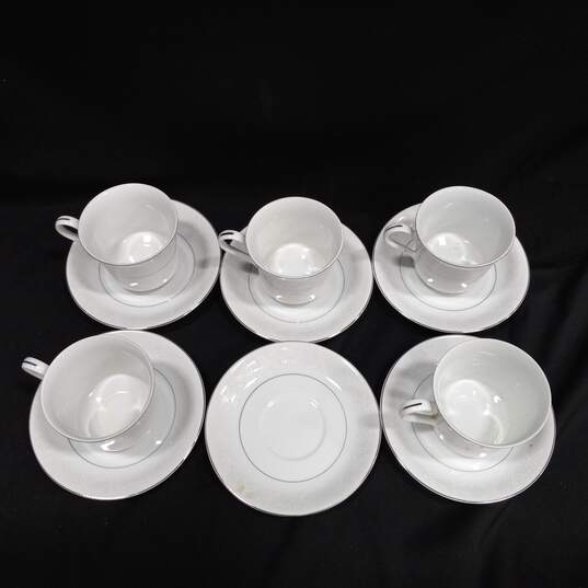 11pc Huntington Tea Cup & Saucer Set image number 2