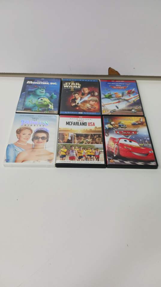 6pc Bundle of Assorted Family DVDs image number 2
