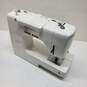 White Jeans Machine Sewing Machine Model 4075 image number 4