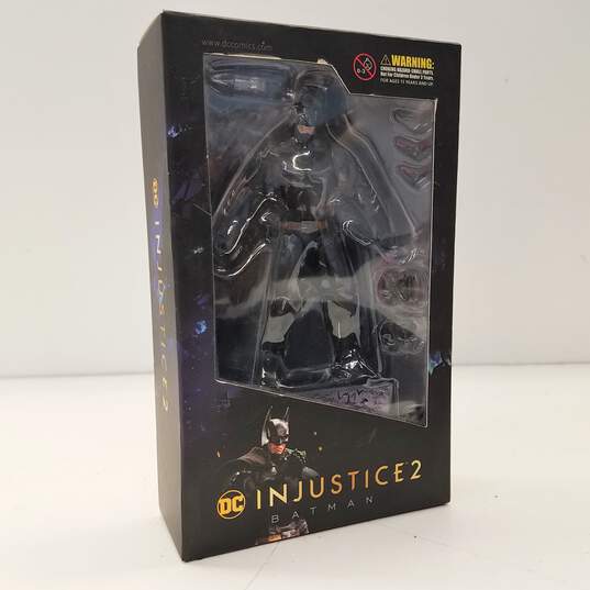 Hiya Toys DC Injustice 2 Batman Figure image number 2