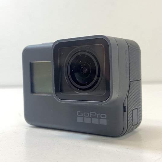 GoPro HERO5 Action Camera image number 2
