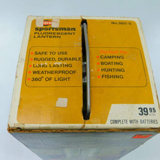 Vintage 1970s Ray-O-Vac Green Sportsman Fluorescent Camping Lantern IOB w/ Manual image number 5