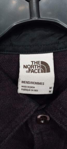 The North Face Men's 2-Pocket Purple LS Button Up Shirt Size M alternative image
