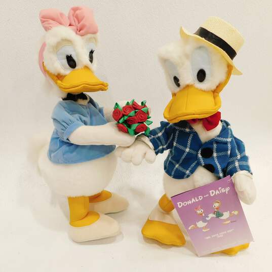 Vintage Disney's Donald and Daisy Duck Commemorative Plush Doll Set image number 7
