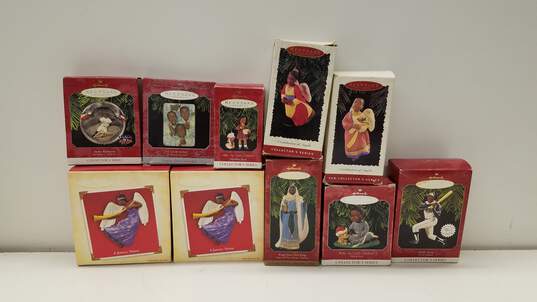 Lot of 15 Assorted Hallmark Christmas Ornaments image number 2