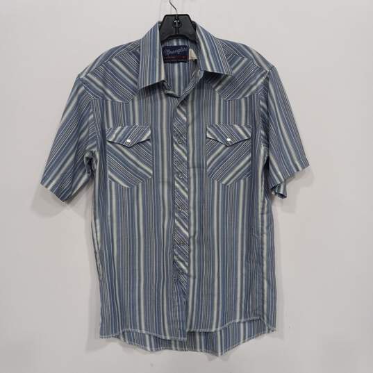Wrangler Short Sleeve Button Up Shirt Men's Size 15 image number 1