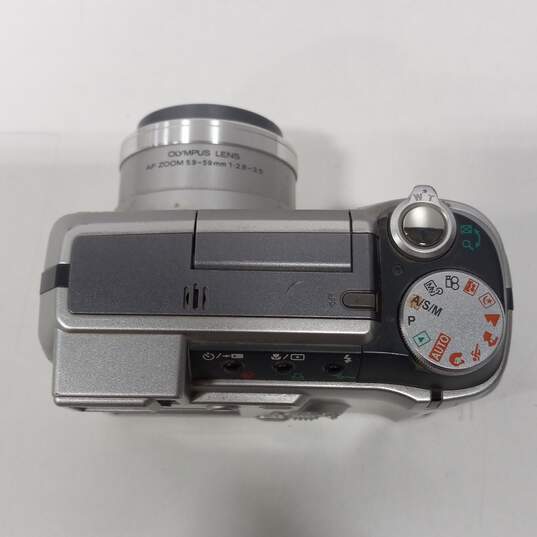 Olympus Camedia C-730 3.2MP 10X Optical Zoom Digital  Camera image number 3