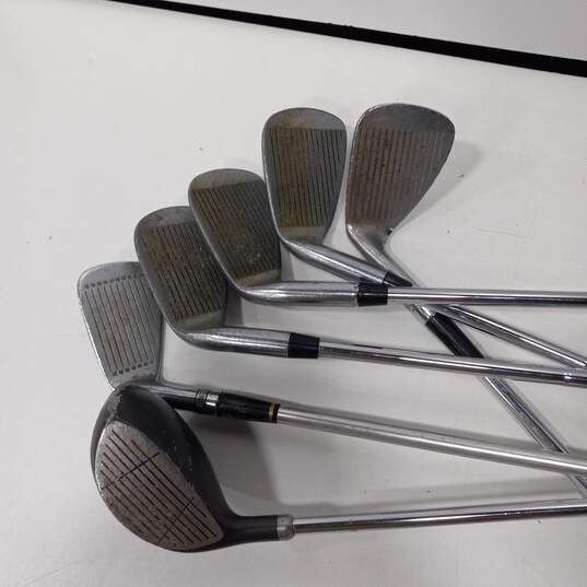 Bundle of Six Assorted Wilson Golf Clubs image number 4
