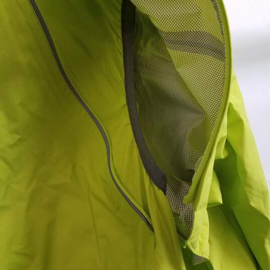 Bright green activewear cycling jacket with zip off sleeves S image number 4