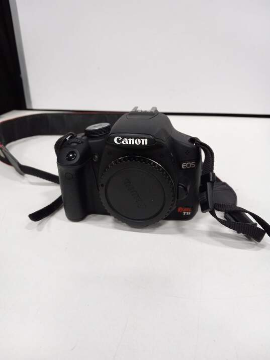 Bundle of Canon EOS Rebel T1i EOS 500D Camera Body Only with Accessories image number 2