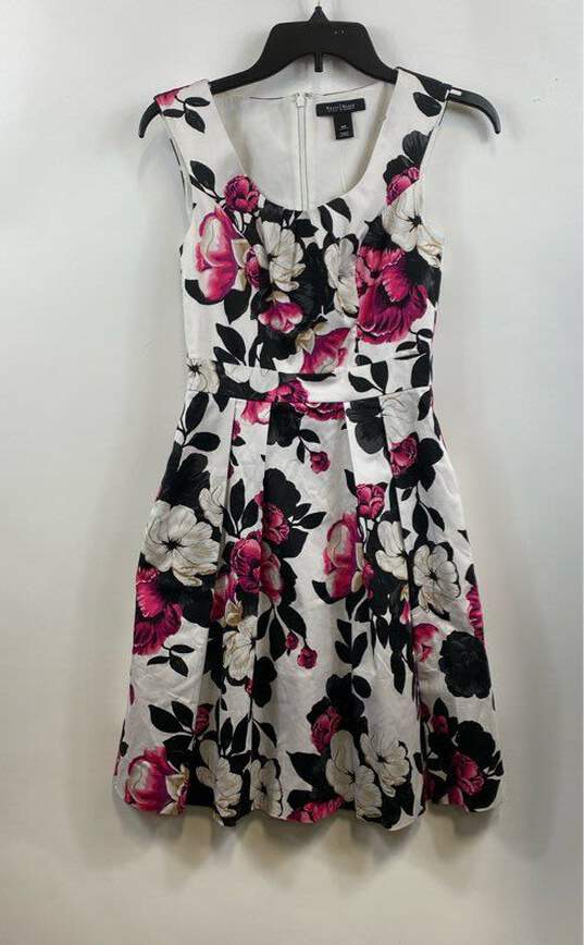 White House Black Market White Floral Casual Dress - Size 00 image number 1
