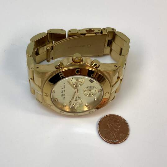 Designer Marc Jacobs Gold-Tone Chain Strap Analog Dial Chronograph Wristwatch image number 4
