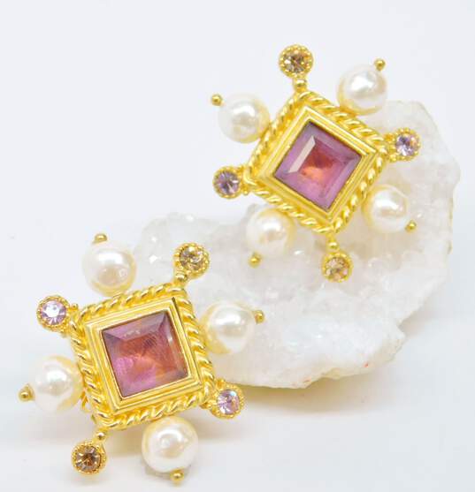 Vintage Christian Lacroix Gold Tone Faux Pearl Purple Crystal Clip Earrings 34.0g image number 1