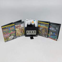 Nintendo GameCube w/ 4 Games & Controller