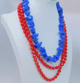 VNTG Mid Century Bright Red & Blue Beaded Necklaces alternative image