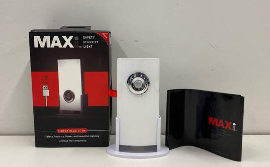 Max Multi-Purpose USB Portable Light image number 1