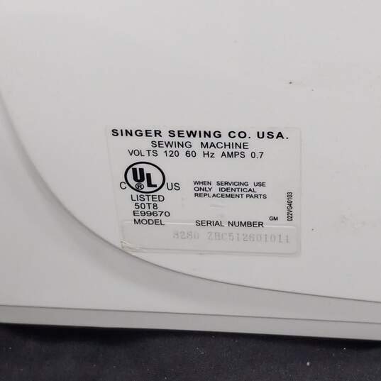 Singer Sewing Machine Model 50T8 E99670 image number 5