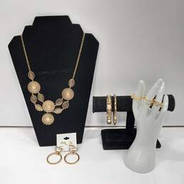 8pc Gold Tone Costume Jewelry Collection