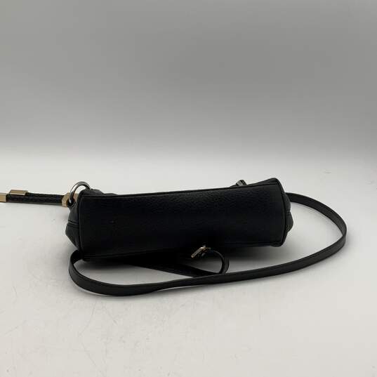 Michael Kors Womens Black Gold Leather Adjustable Strap Crossbody Bag Purse image number 3