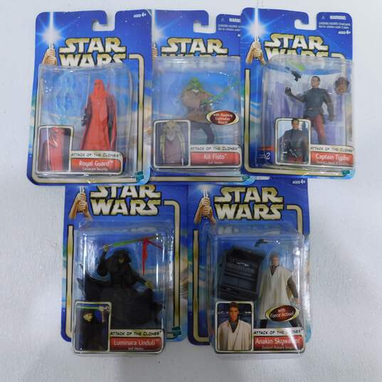 Vintage Sealed Hasbro Star Wars Action Figures Collection 1 image number 1