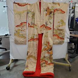 Silk Embroidered Japanese Uchikake Wedding Kimono