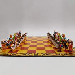 Jim Henson The Muppets Kermit Collection 3-D Chess Set alternative image