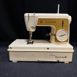 Vintage Singer Little Touch & Sew Model 67A23 Sewing Machine alternative image