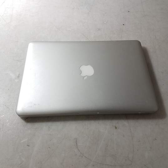 Apple MacBook Pro Core i5@ 2.4GHz  13Inch Screen Late 2011 image number 2