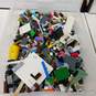 8.5lbs Of Assorted Lego Pieces & Parts image number 2