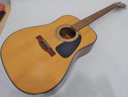 Fender Brand DG8S NAT Model Wooden Acoustic Guitar w/ Gig Bag and Accessories alternative image